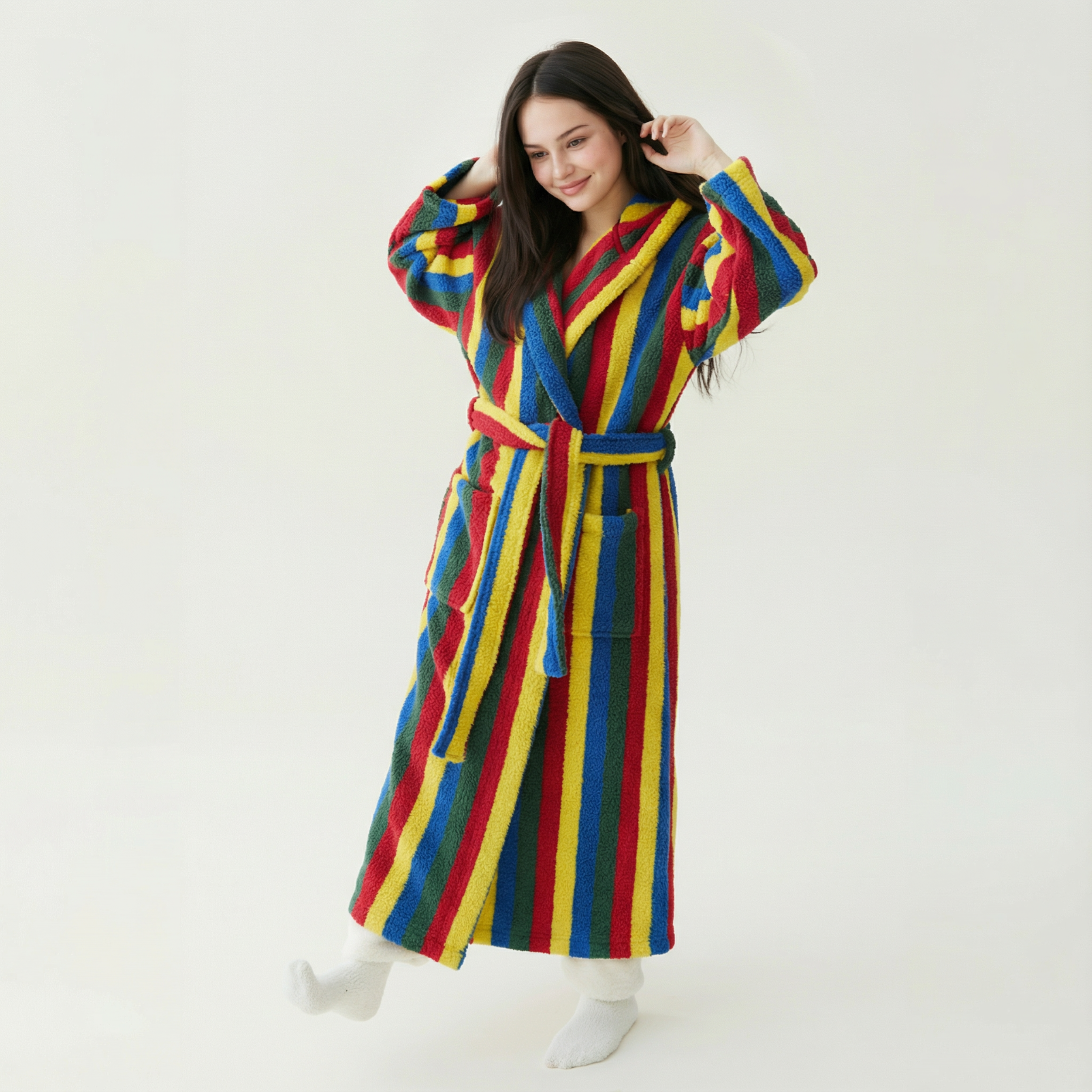 The Cloud Cocoon: Hooded bathrobe